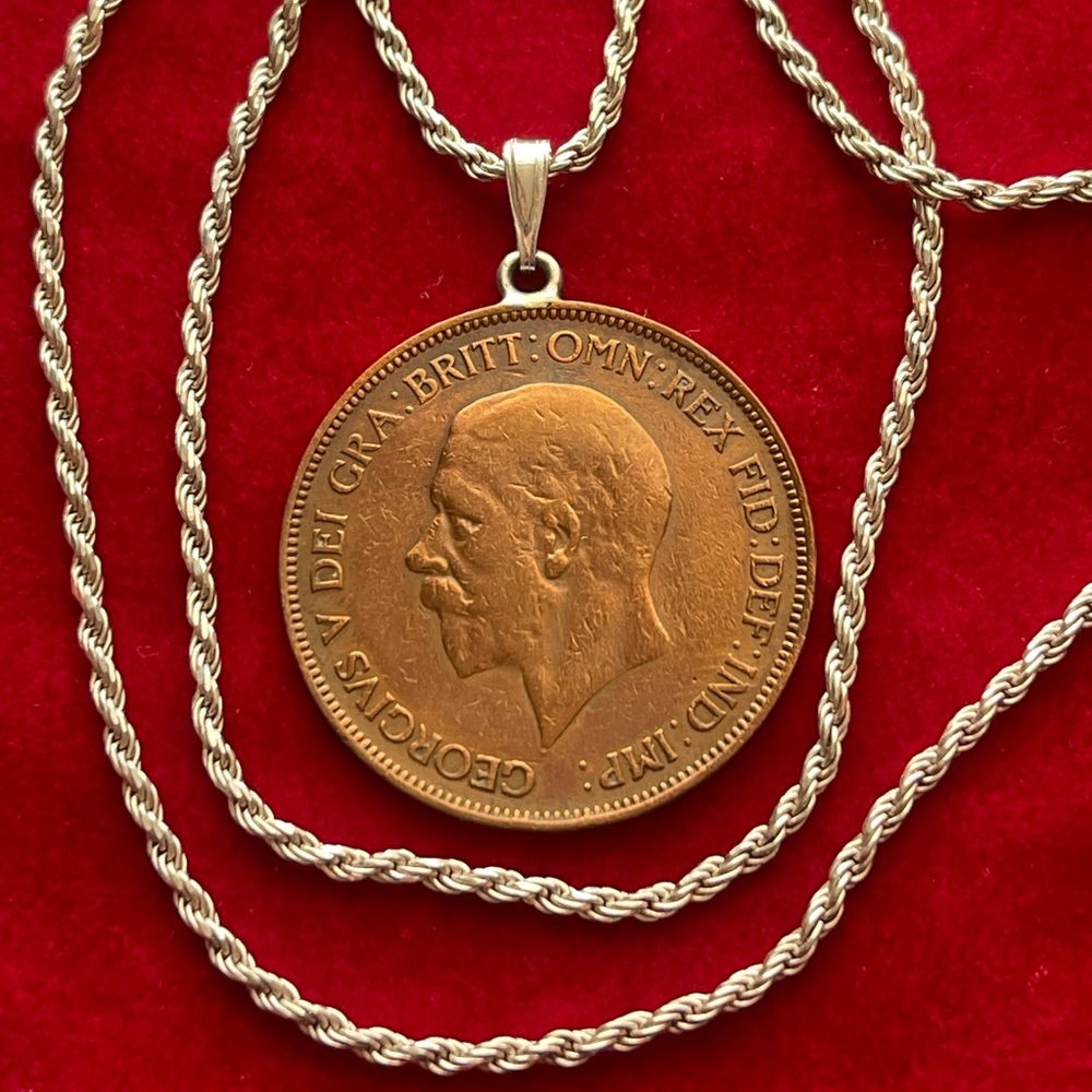 In a class by itself Great Britain coin pendant silver necklace